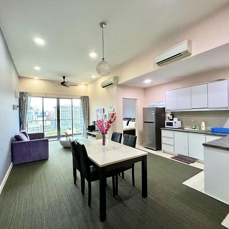 Margo Istay - The Loft Imago Kota Kinabalu Exterior foto