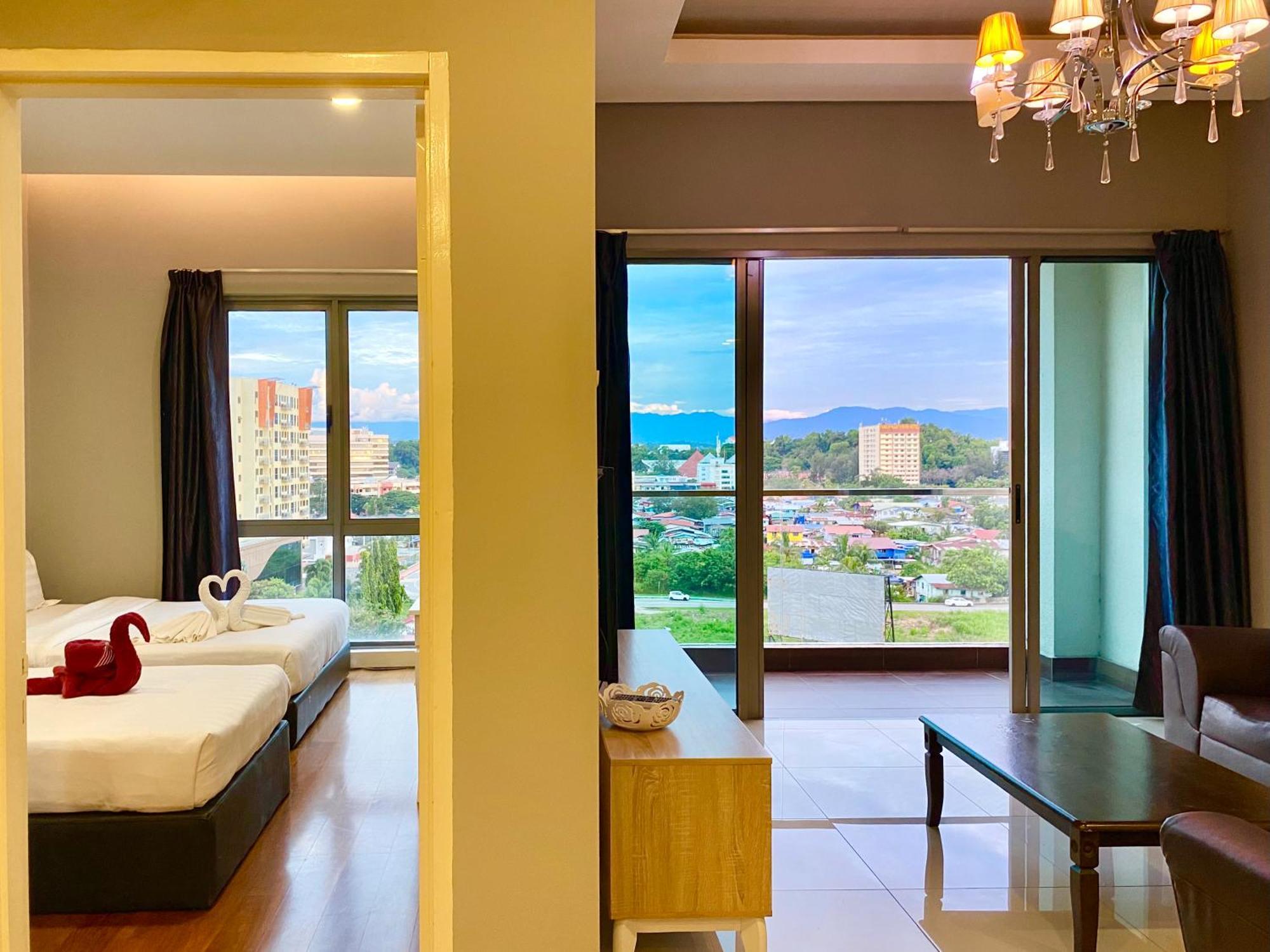 Margo Istay - The Loft Imago Kota Kinabalu Exterior foto