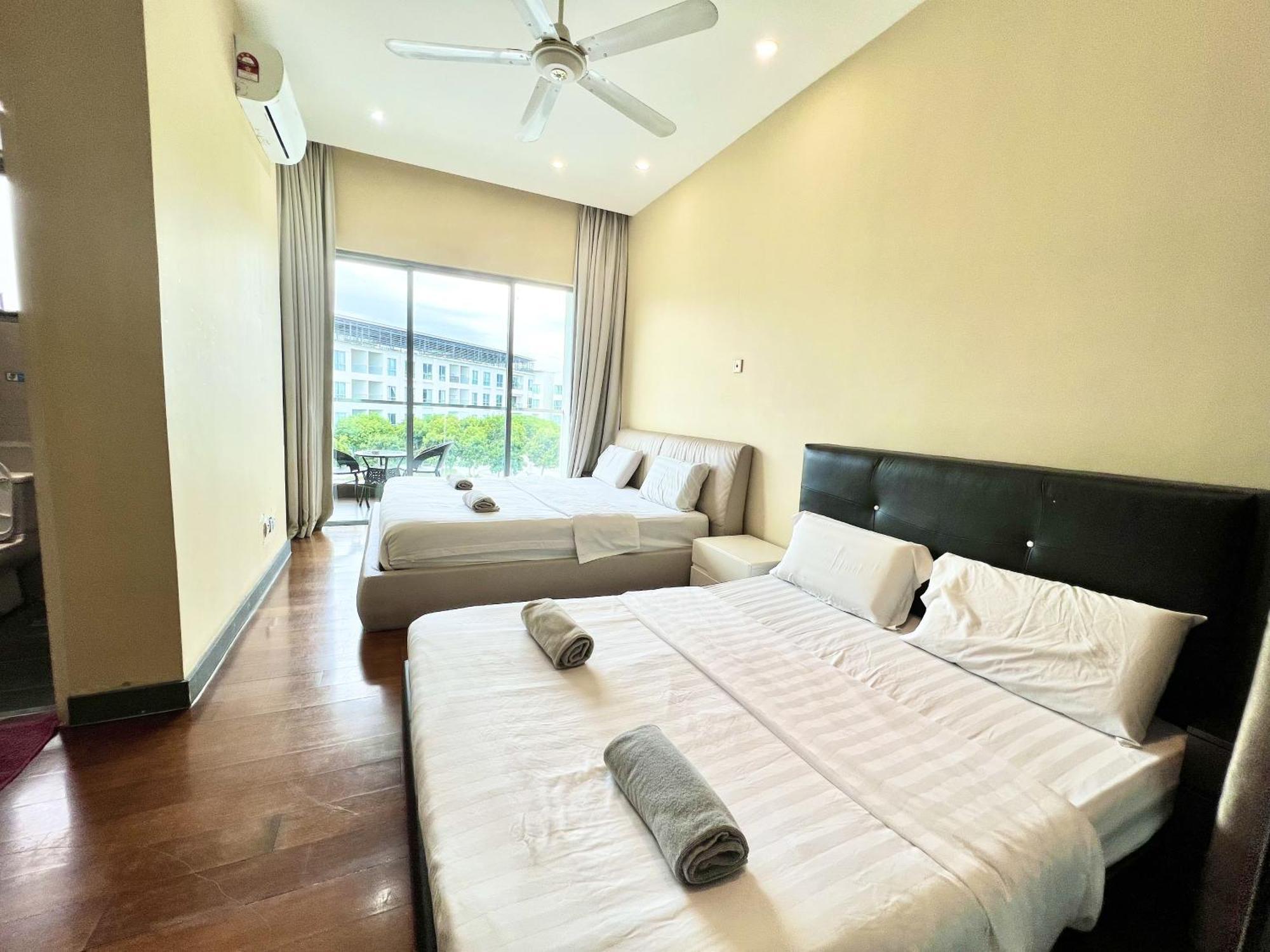 Margo Istay - The Loft Imago Kota Kinabalu Exterior foto